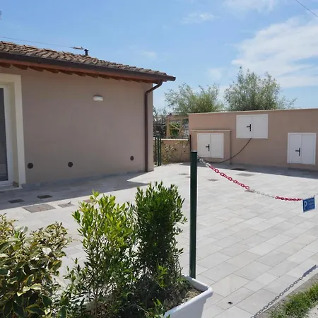 Garden House 아파트 *