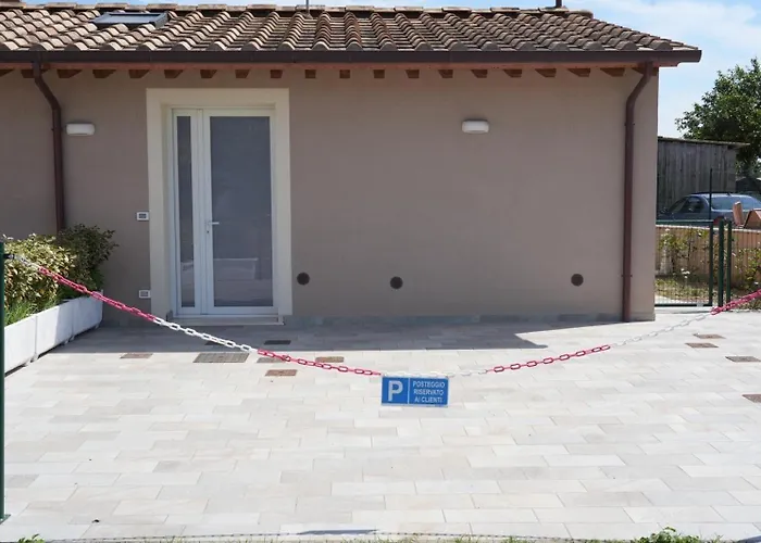 Garden House 아파트 키쉬나